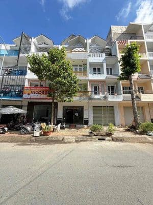 Cho Thuê Nhà Trệt 3 Lầu Trục Chính KDC Phú An