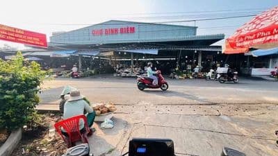 Bán đất đối diện chợ Phú Hoà, 4x22m, thổ cư 60m2