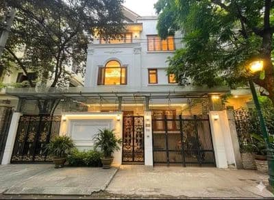 Biệt thự Việt Hưng 200m² - MT 11m - Giá tốt