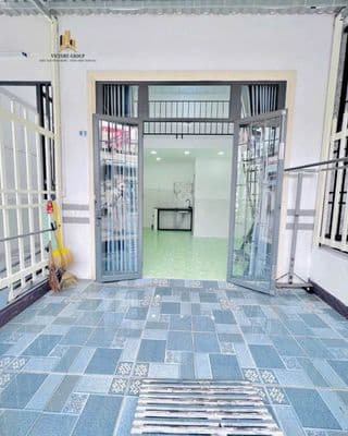 Cho thuê mặt tiền hẻm Hoàng Quốc Việt, đậu ô tô, 3.6 Triệu