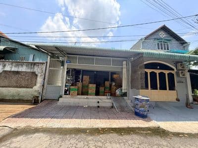 Bán nhà cấp 4 + 2 phòng trọ, Dĩ An, Bình Dương, thu nhập 8tr/tháng