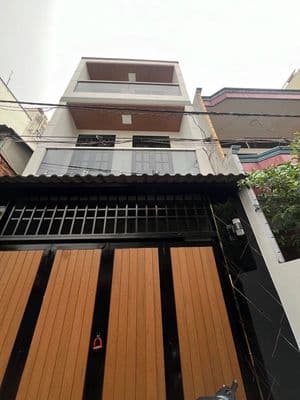 Nhà mới 3 tầng Âu Dương Lân Q8, hơn 7 tỷ
