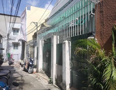 Nhà cấp 4 ngang 6m dài 16m đường Trần Xuân Soạn, Quận 7