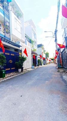 Bán đất thổ 77m2 Thủ Đức, giảm 300tr còn 7 tỷ