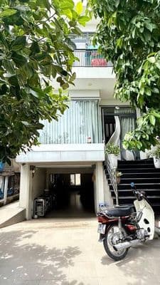 Bán nhà mặt tiền Lê Văn Lương, 110m2, hơn 11 tỷ