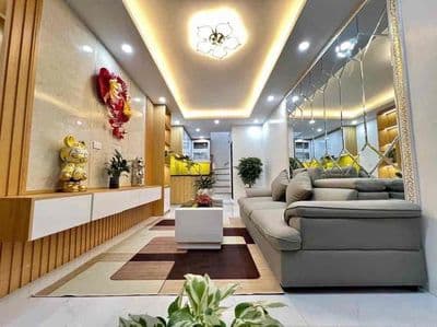 Bán Nhà Bạch Mai 30m sổ giá 4,6 tỷ ngõ thẳng tắp cách phố Bạch Mai 30m