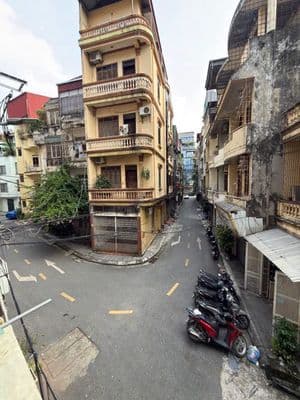 Bán nhà mặt ngõ kinh doanh ô tô tránh, sổ phân lô Tam Trinh