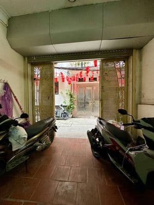 Bán nhà 50m² khu đô thị Đền Lừ, có gara ô tô
