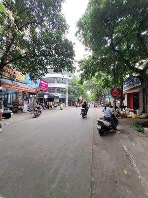Nhà đẹp Văn Quán 25m², 5 tầng, 3PN, lô góc, hơn 6 tỉ