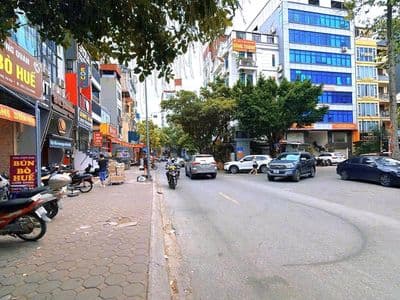 Nhà mặt phố 7 tầng thang máy KD đẹp, Cầu Giấy, 69 tỷ