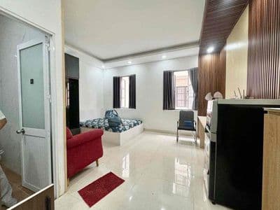 Studio cửa sổ full nt cityland park hill