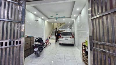 Cho thuê nhà riêng 50m² Kiến Hưng, Hà Đông, có gara ô tô