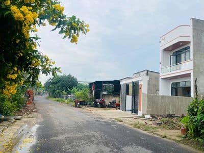 Bán nhà lầu Thới Hoà, Mỹ Phước 3, Bình Dương - 2.28 tỷ