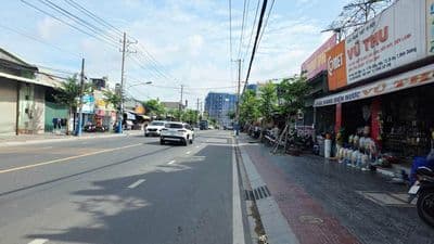Bán đất mặt tiền đường lớn Dĩ An, Bình Dương - 300m2