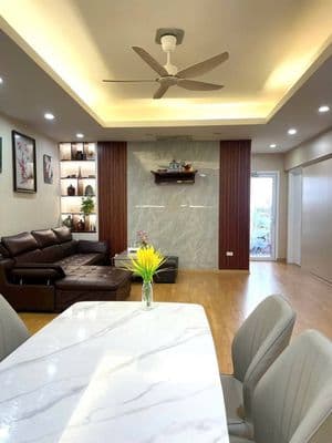 Bán chung cư Tố Hữu 103m2