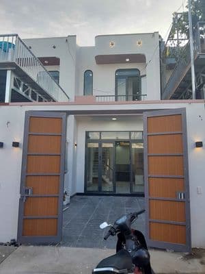 Bán nhà 1 Trệt Lầu mới Xây tại KCN Mỹ Phước 1, Bến Cát, Bình Dương