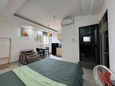 Trống lại phòng đầy đủ nội thất như hình ngay nguyễn oanh