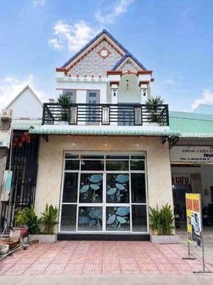 Nhà 1 trệt 1 lầu 3pn2wc ngay vòng xoay An Phú , sổ riêng, giá ngợp