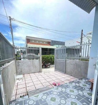 Nhà trệt nguyên căn 4x20m 02phòng hẻm ô tô Bùi Hữu Nghĩa