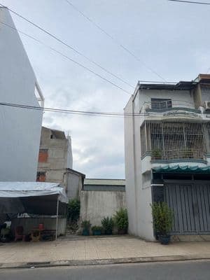 Bán đất hòa bình -đầm sen -84m2 thổ cư -4mx21m- đường 10m thông