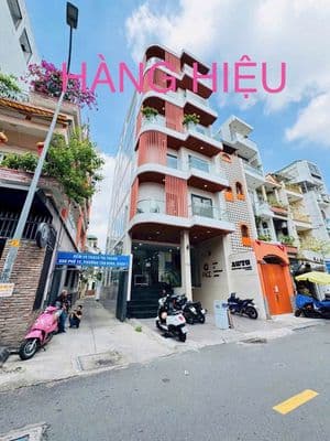 𝐁𝐔𝐈𝐋𝐃𝐈𝐍𝐆 𝐆Ó𝐂 𝟐𝐌𝐓 𝐓𝐇Ạ𝐂𝐇 𝐓𝐇Ị 𝐓𝐇𝐀𝐍𝐇, 𝐏. 𝐓Â𝐍 ĐỊ𝐍𝐇, 𝐐𝐔Ậ𝐍 𝟏
