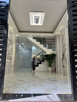 Bán nhà Hẻm 64/ Bùi văn ba, Quận 7 dt 3,3x10m, 2 lầu mới đẹp