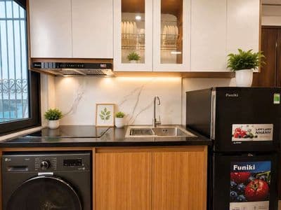 Cầu giấy-full nội thất-ở 4 người-chỉ từ 5,8tr - máy giặt + sấy riêng