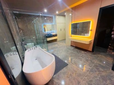 Cho thuê nhà biệt thự núi sơn trà - đường lê văn lương