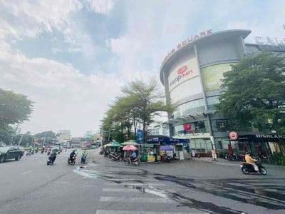 Cho thuê mặt bằng Yesin gần ngay ngã 4 chợ Đình , siêu thị Copmax Bing