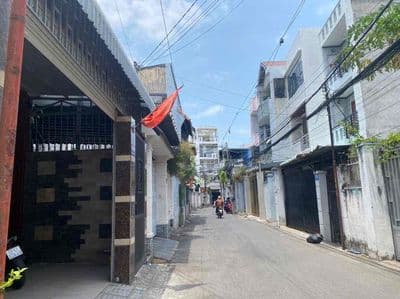 Bán nhà 1 trệt 1 lầu hẻm 22/ nam kỳ khởi nghĩa -vũng tàu dt 80m2