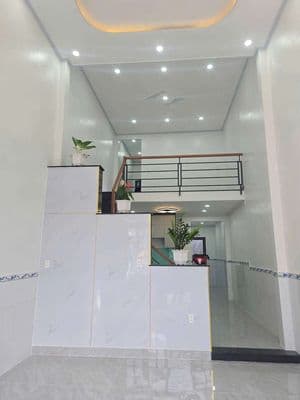 Cho thuê nhà ở xã Bà Điểm
