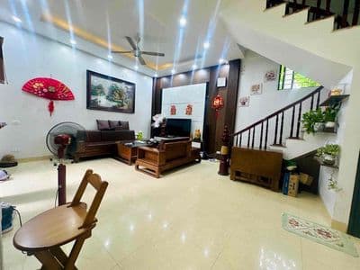 Bán nhà phố Minh Khai , lô góc nhà mới 45m -3 ngủ -150tr / năm ở sương