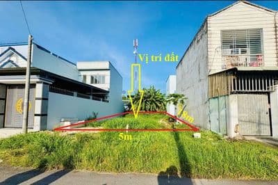 Bán Gấp 92m2 gần trường THPT Tân Thông Hội giá 880tr, xã Củ Chi, SHR