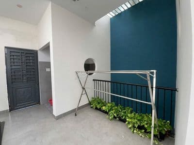 Cho thuê nhà 3 tầng đường diên hồng,hòa xuân giá 18 triệu