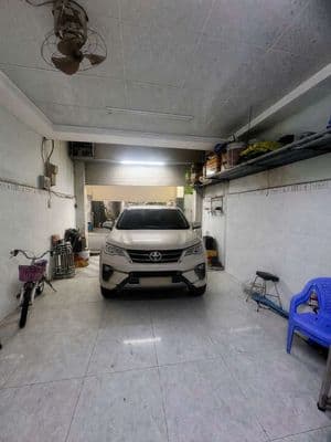Xe hơi ngủ nhà kế kdc hồng long