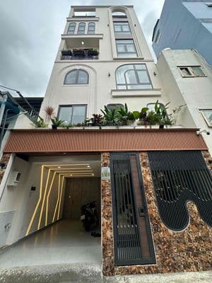 Nơ Trang Long - 6 tầng thang máy - Full nội thất - Xe hơi 6m thông