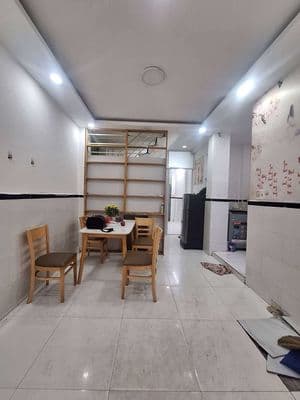 Cho thuê nhà hẻm 4m đường trần bình trọng, p1, q5