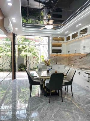 Nhà Phố Ô Tô Ngủ Sân Nhà Có Thang Máy 4PN.5WC Full Nội Thất Xịn Xò 17t
