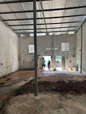 Kho xưởng 8x20. hẻm 5m. phan huy ích p12