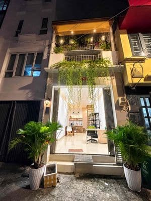 Nhà Khu Trần Não - Ngay Chợ Đo Đạc, Chug Cư Bộ Côg An - Hẽm Xe Tải