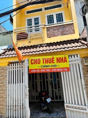 Nhà đẹp giá rẻ 1trệt lầu (4x20) 3pn 2wc hẻm xe hơi bình trị đông