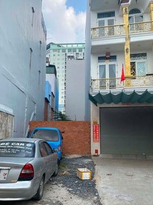 Định cư Úc cần bán đất mặt tiền đường 16m