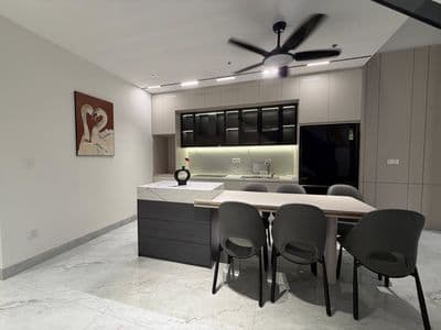 Bán nhà 3 tầng đường 7m5 nguyễn sắc kim,hòa xuân full nội thất