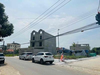 nhà lầu tân cổ điển vừa ở, vừa kinh doanh, cách chợ long thành 1km