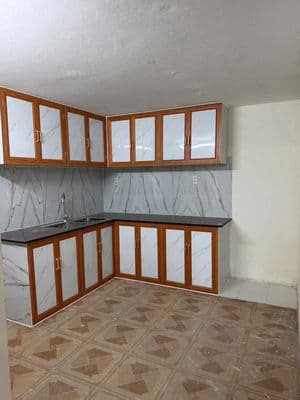 Cho thuê nhà cấp 4 gác lững 2 phòng ngũ giá rẻ.