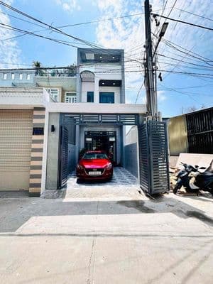 Nhà Mới Phú Hoà Thủ Dầu Một 4pn có sân sau rộng