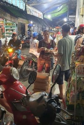Mặt tiền chợ