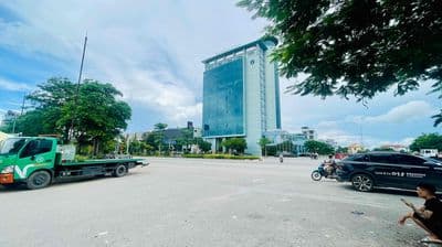 bán nhà Lê Hồng Phong 50m lô góc 2 mặt thoáng oto đỗ cạnh nhỉnh 3t