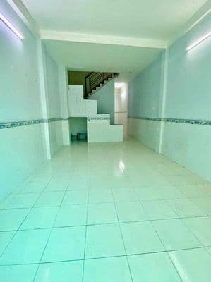 12tr nhà nguyên căn hxh nguyễn văn công F3
