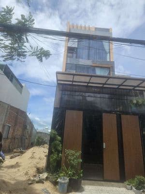 cho thuê căn hộ studio đường Nguyễn Duy Trinh. hòa hải. 3tr8. cực rẻ